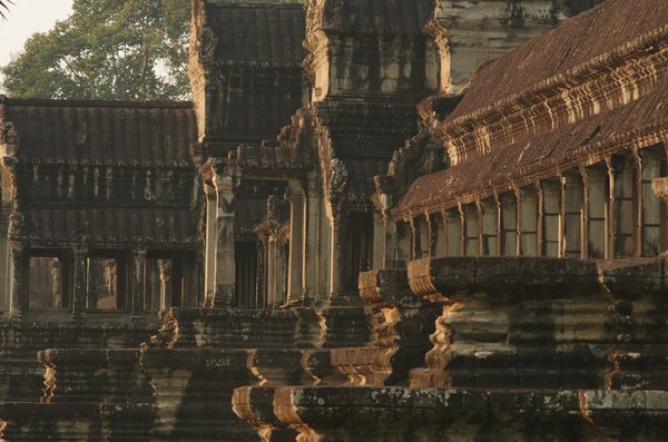 Comment organiser une visite des temples anciens d'Angkor au Cambodge?